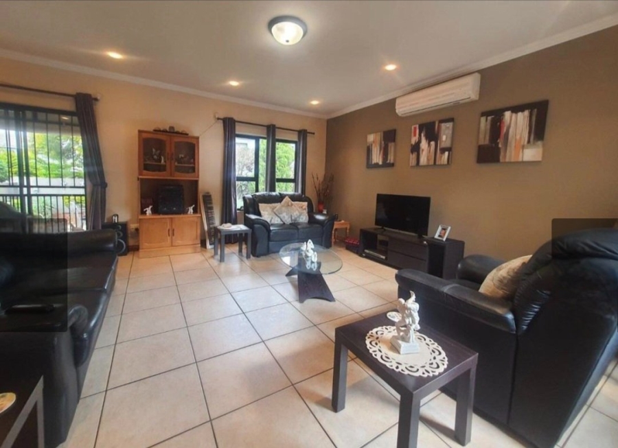 3 Bedroom Property for Sale in Melodie North West
